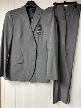 jf j.ferrar Charcoal Gray Three-Piece Suit Blazer & Trousers